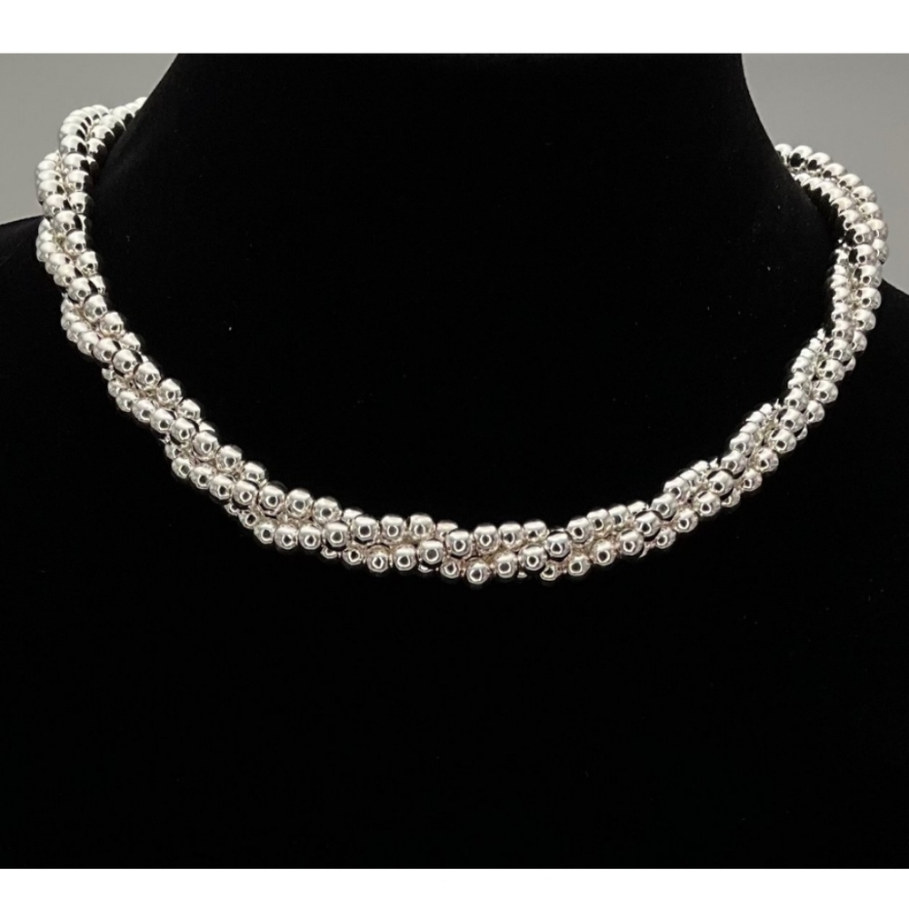 Sterling silver twisted ball necklace. Weighs about 35 grams. Stamped 925 Italy.
